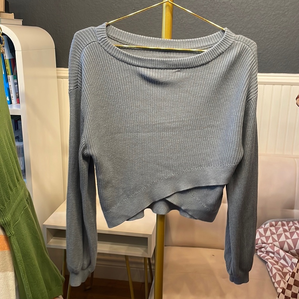 Lululemon cropped sweater